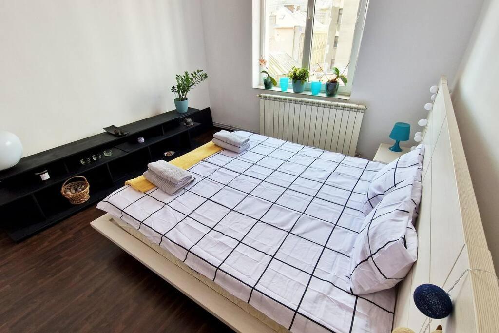Old Town Cozy Crib Apartment Bucharest